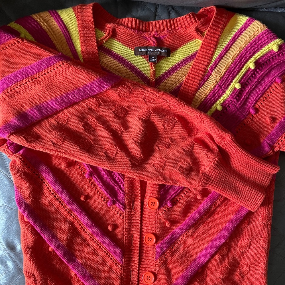 Vintage Adrienne Vittadini Cardigan with Textured Details in 100% Cotton!